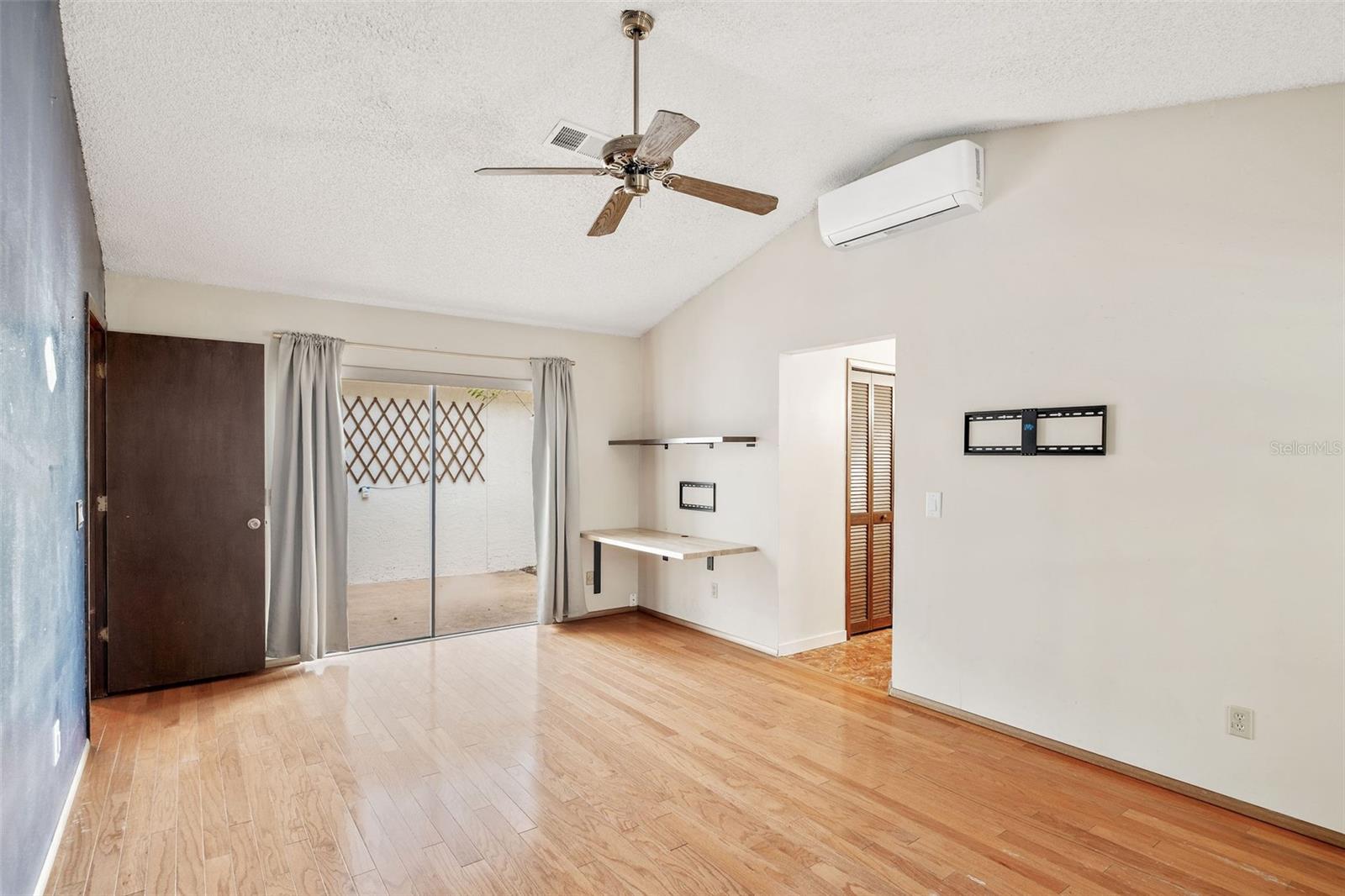 FOXCHASE PH 2 - Residential