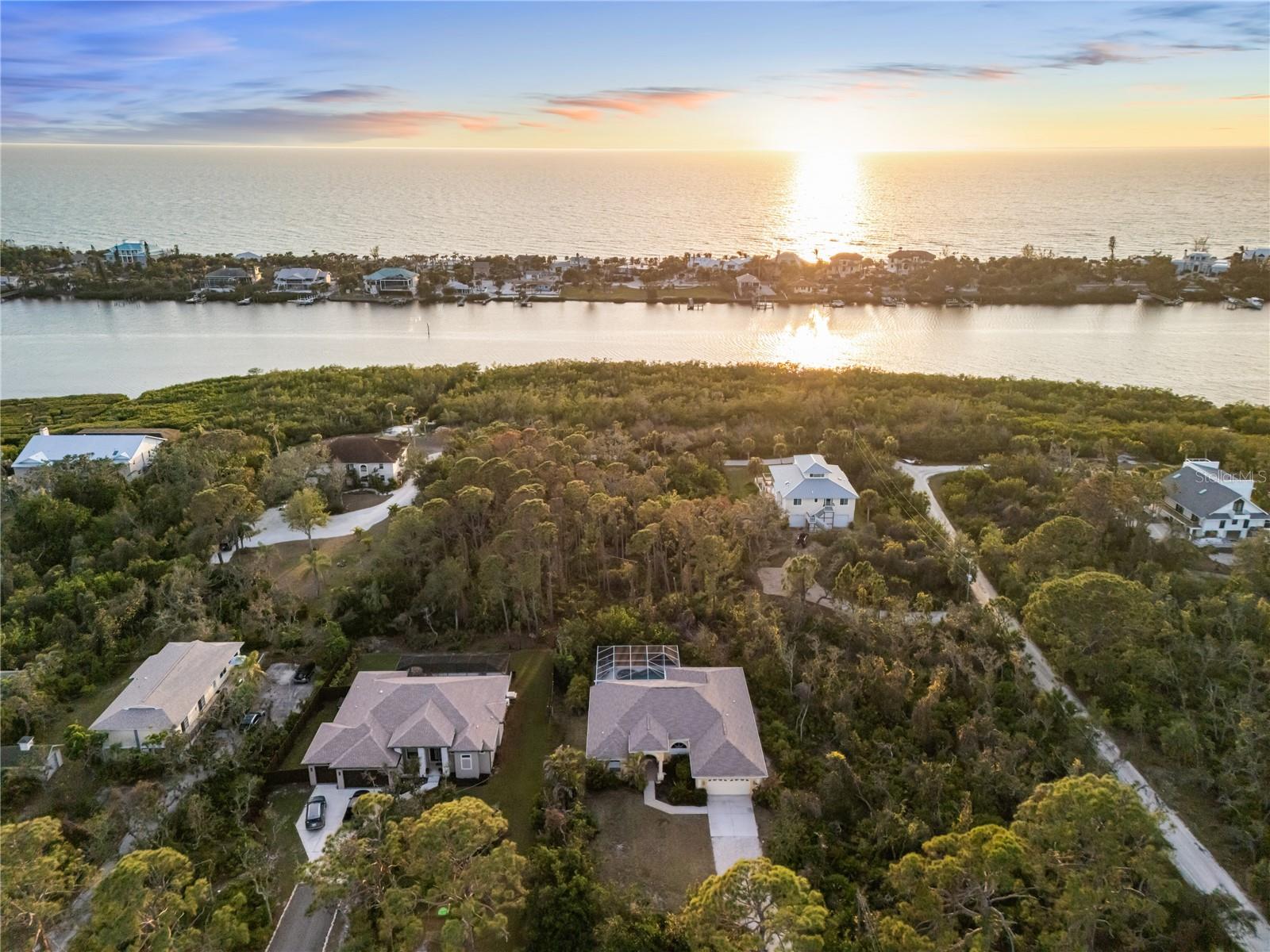 MANASOTA LAND & TIMBER CO - Land