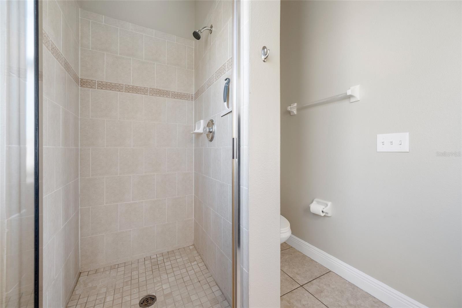 BAYOU VILLAGE - Residential