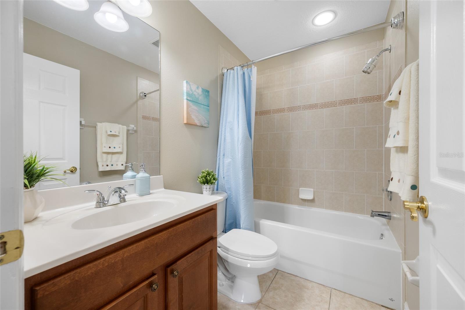 BAYOU VILLAGE - Residential