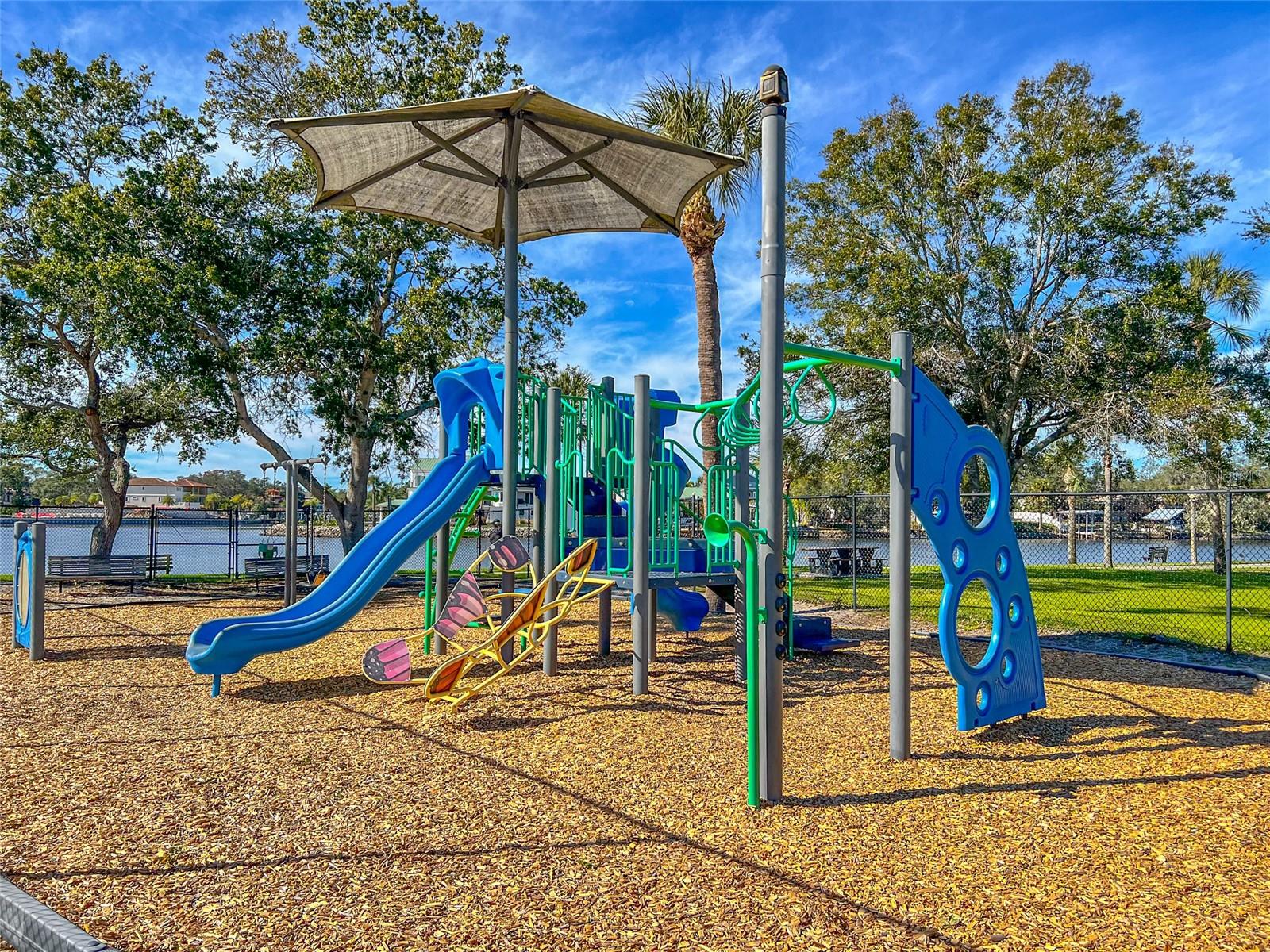 BAYOU VILLAGE - Residential