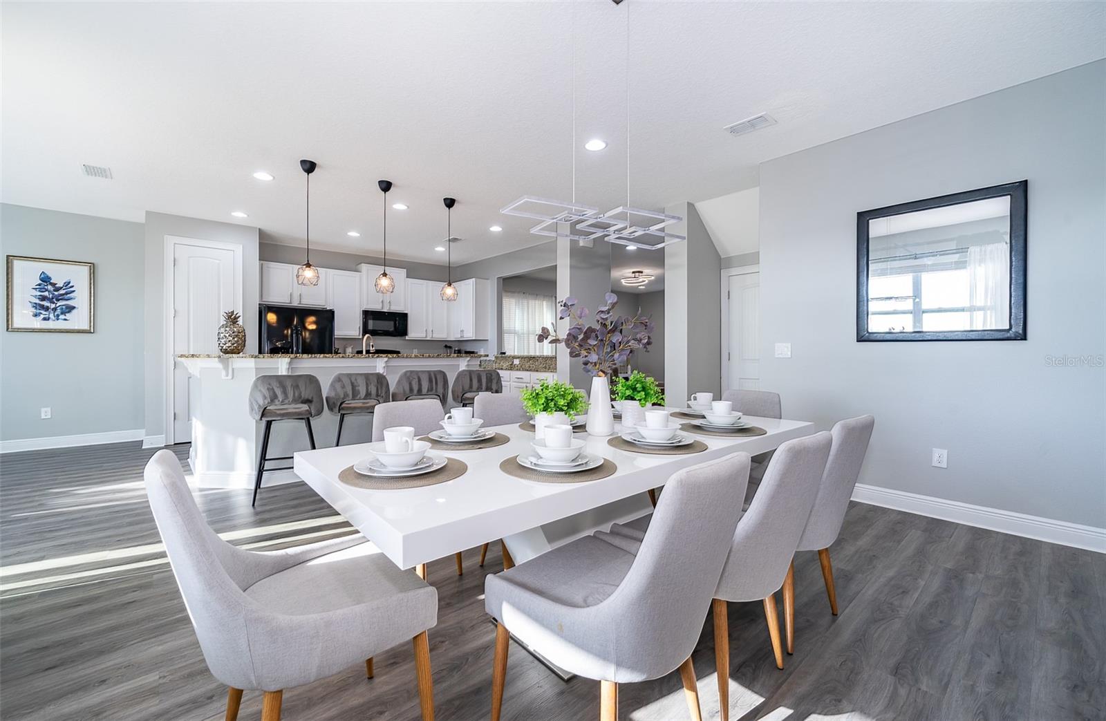 REUNION WEST, ENCORE RESORT - Residential