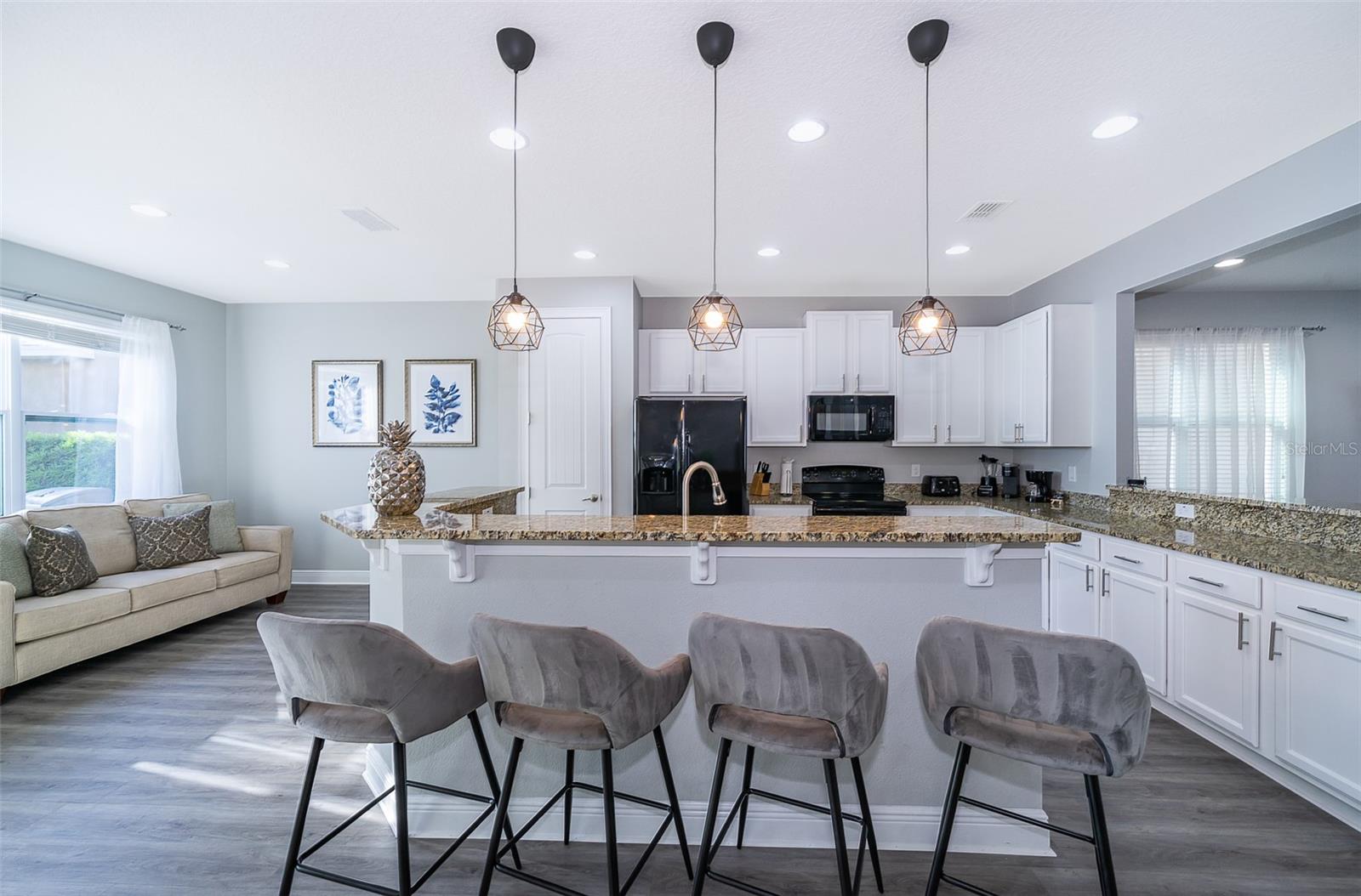 REUNION WEST, ENCORE RESORT - Residential