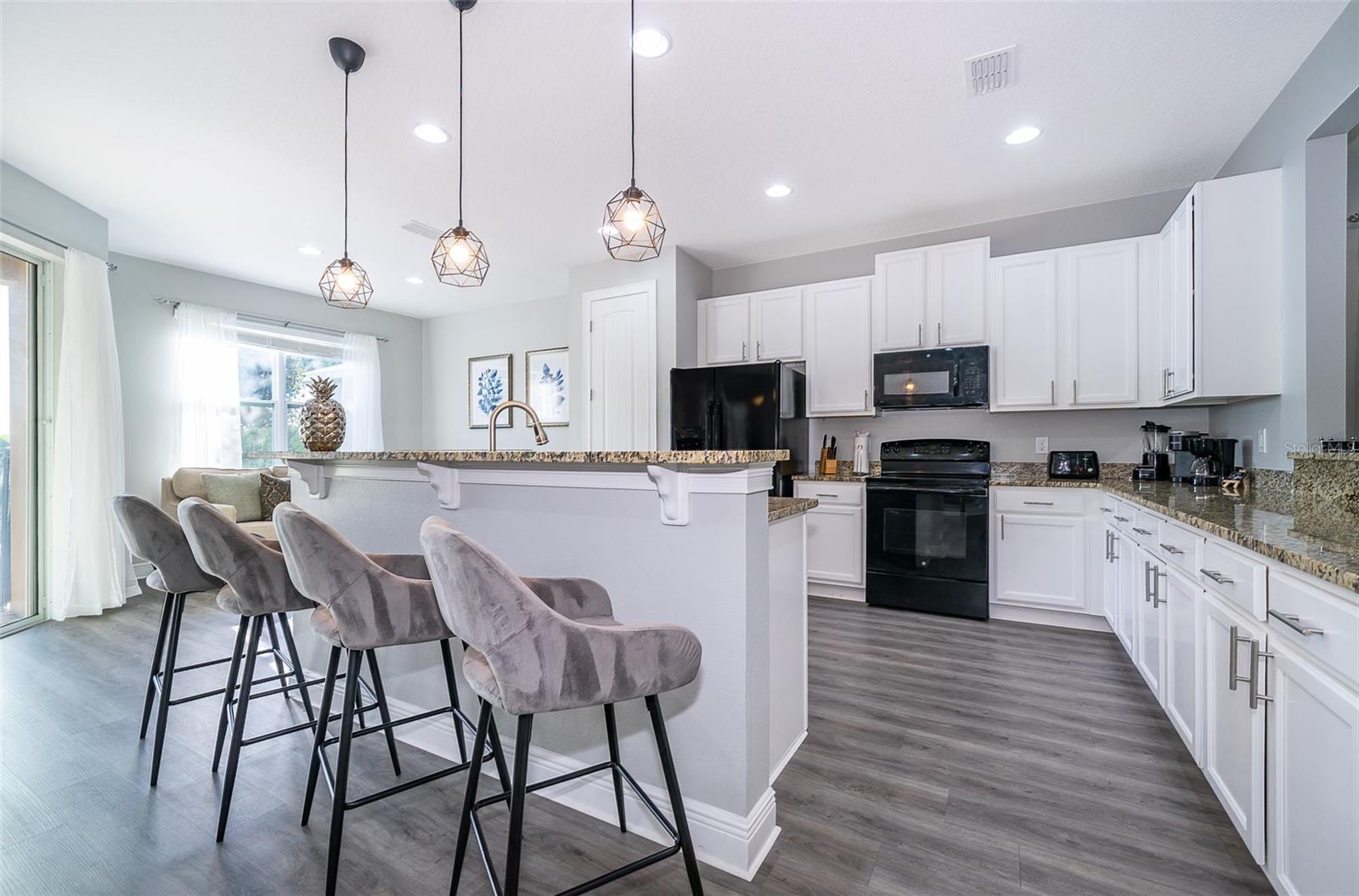 REUNION WEST, ENCORE RESORT - Residential