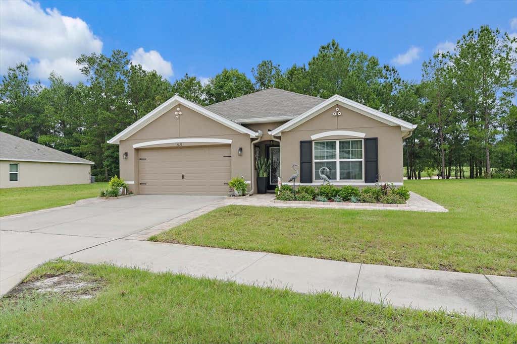 Photo of 5223 Byronic Court, Brooksville, FL 34604 (MLS # A4695990)