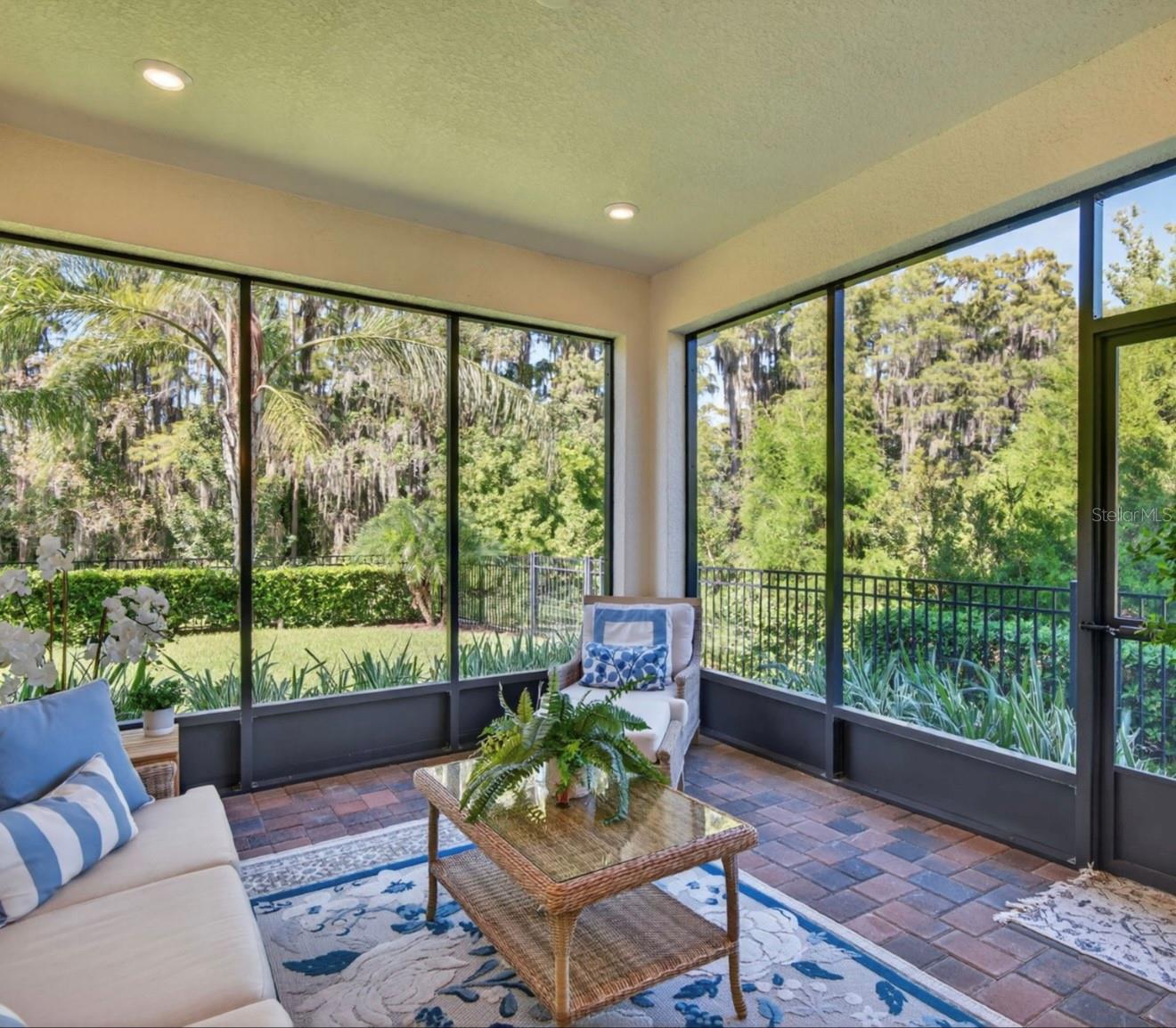 LAKE MARY LOU NORTH - Residential