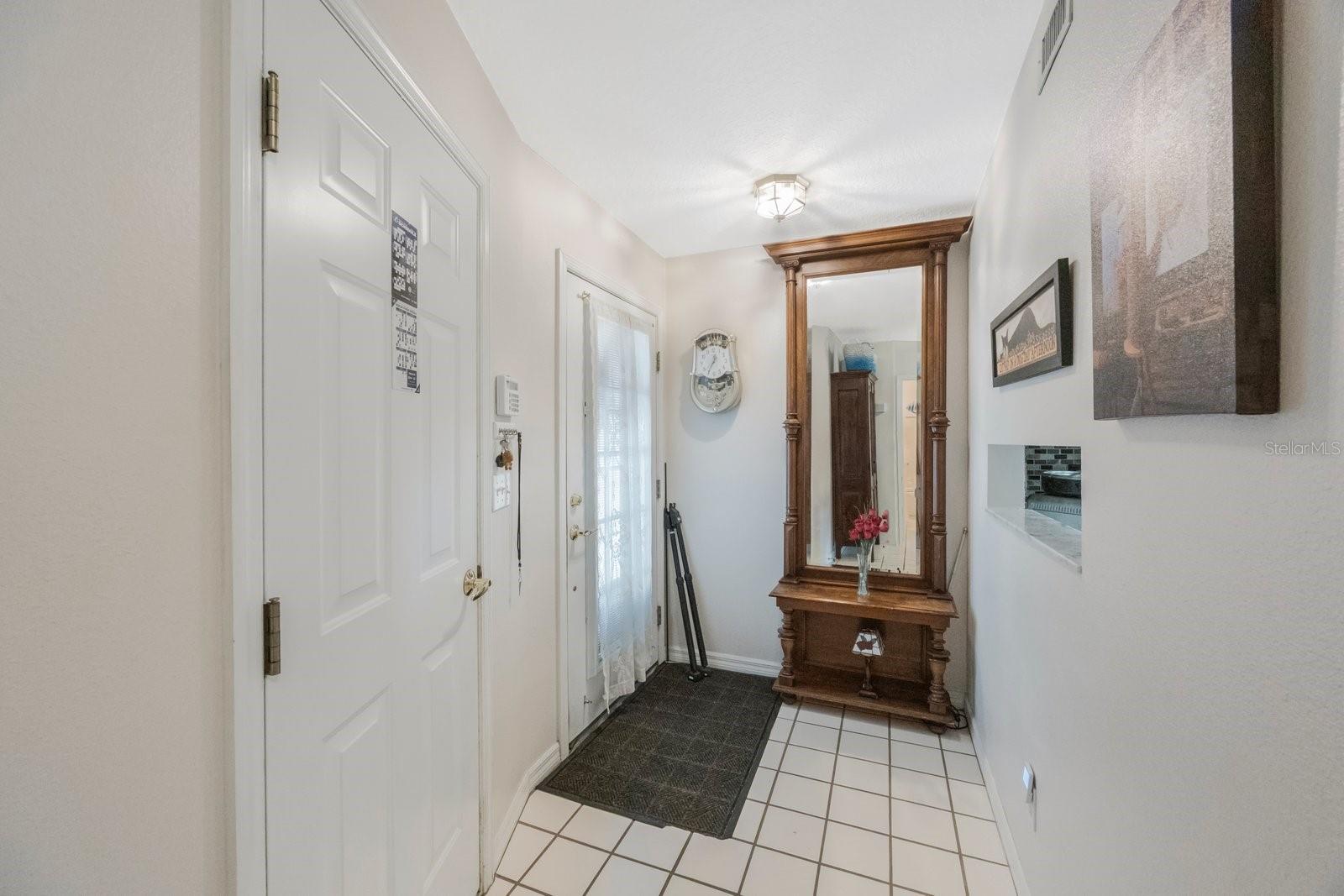 9205 JAKES PATH