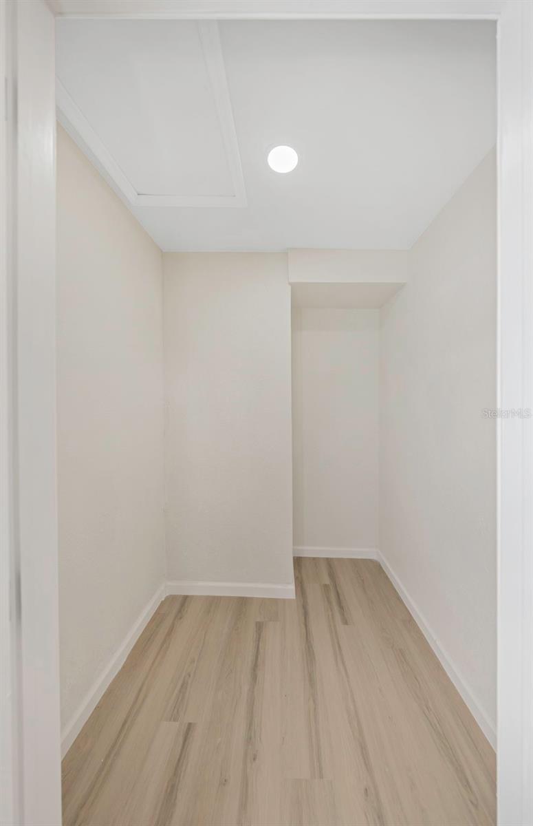 RIDGEWOOD RIVIERA - Residential