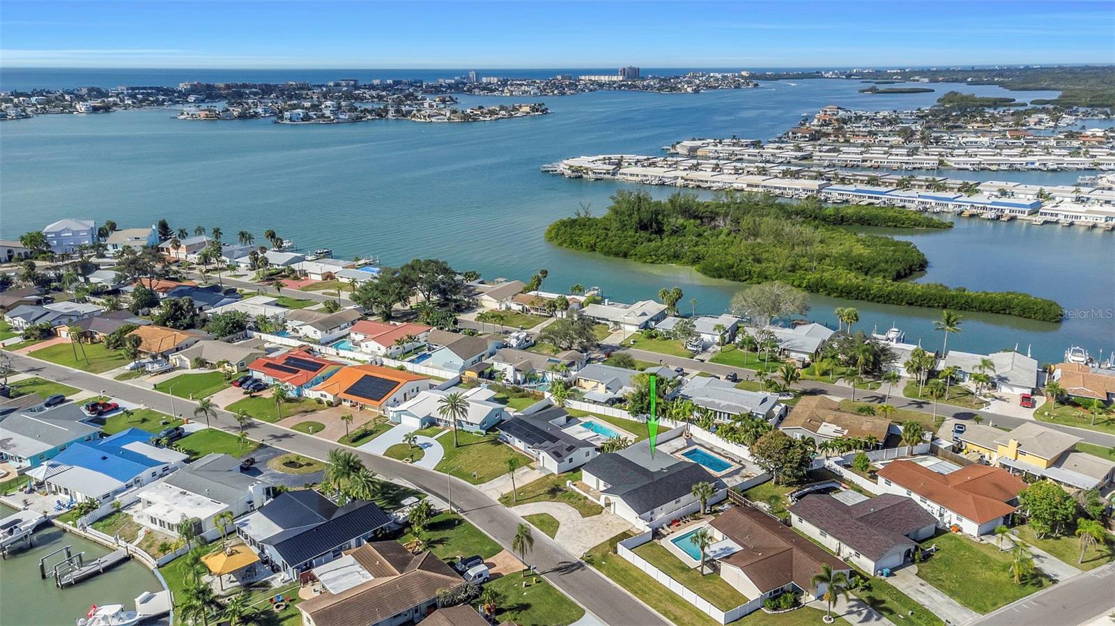 RIDGEWOOD RIVIERA - Residential