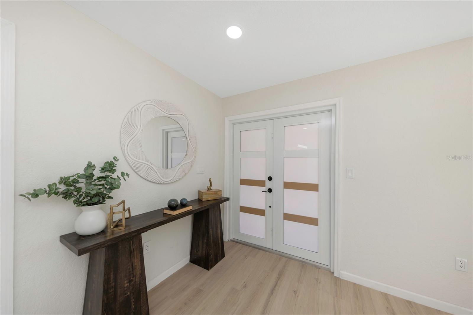 RIDGEWOOD RIVIERA - Residential