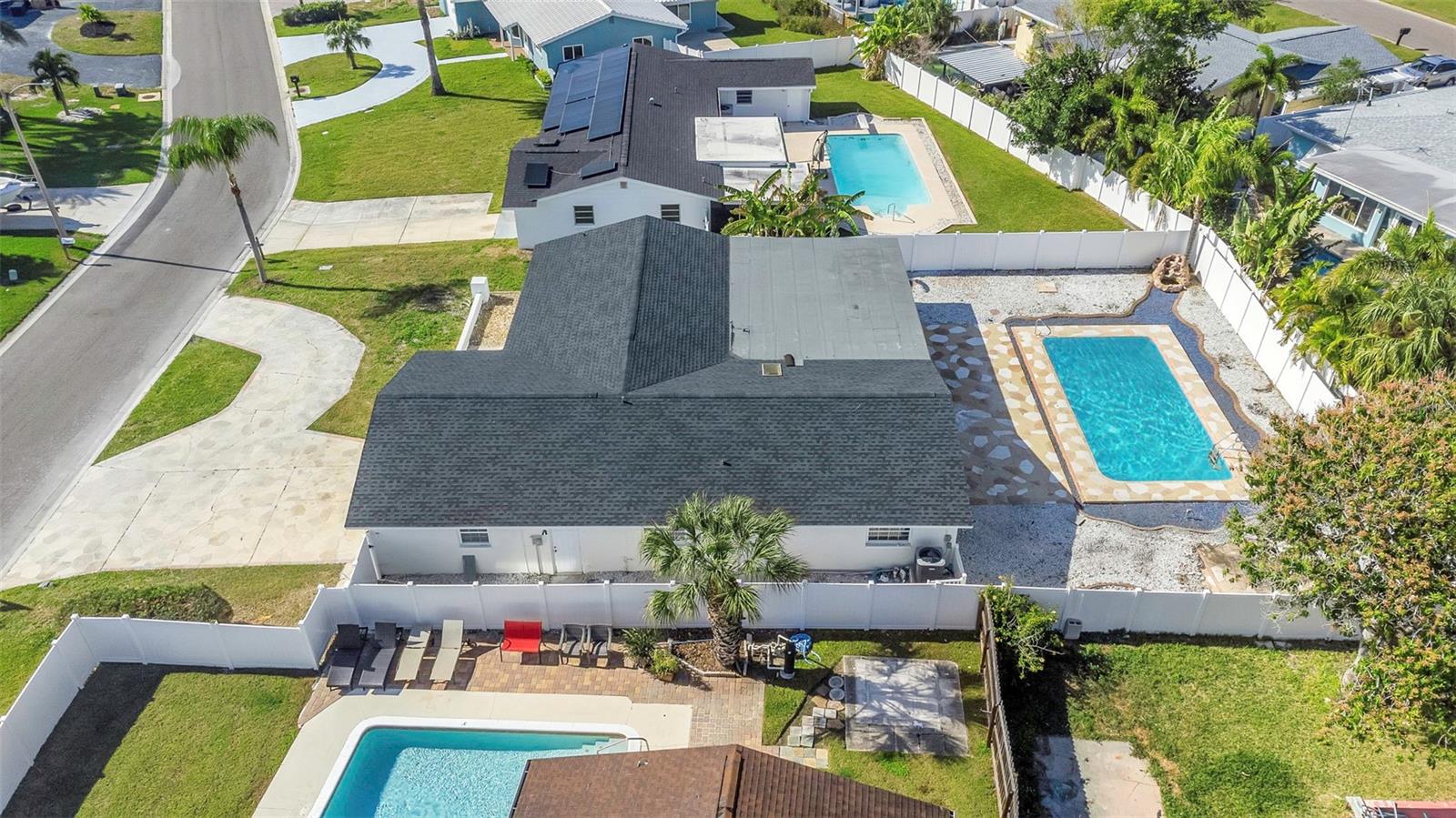 RIDGEWOOD RIVIERA - Residential