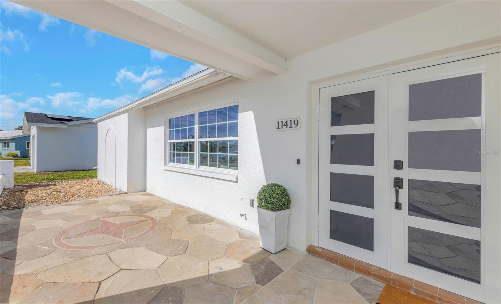 RIDGEWOOD RIVIERA - Residential