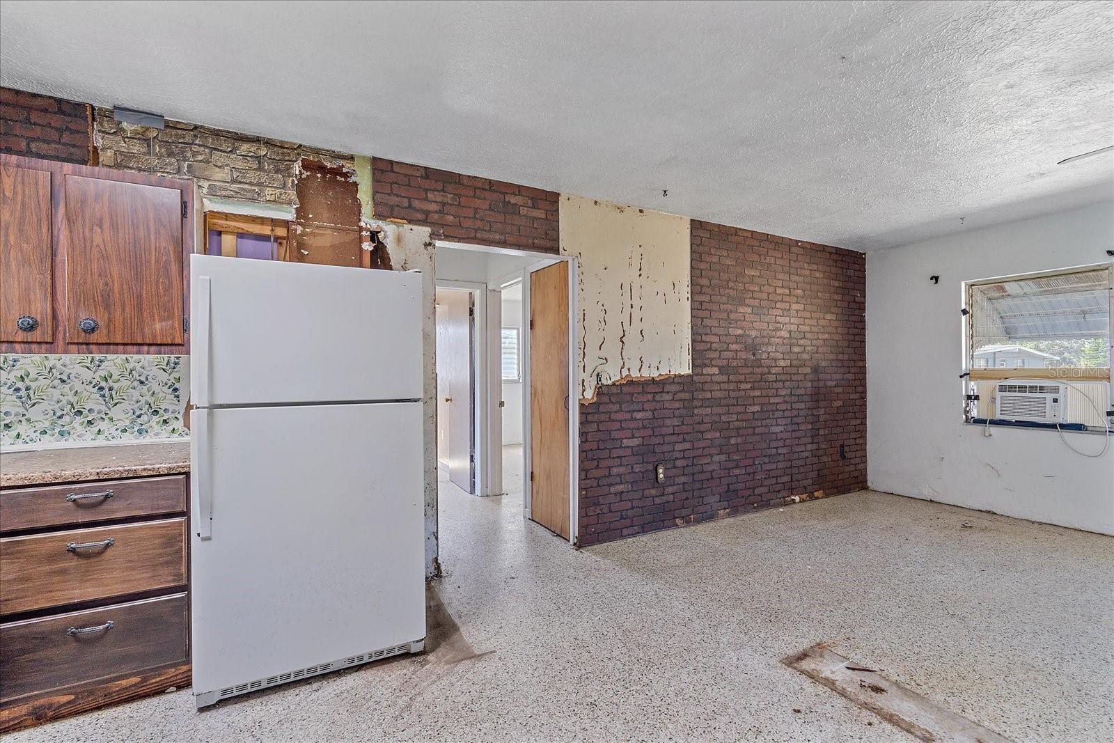 OAK SHORES 1ST ADD - Residential