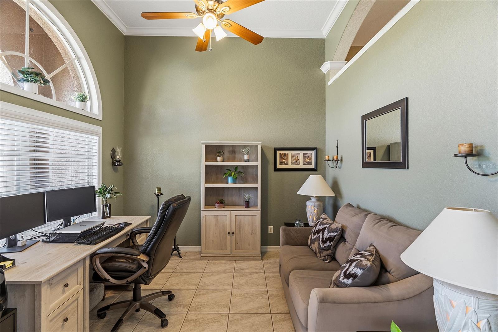 KEYSTONE POINTE PH 1 - Residential