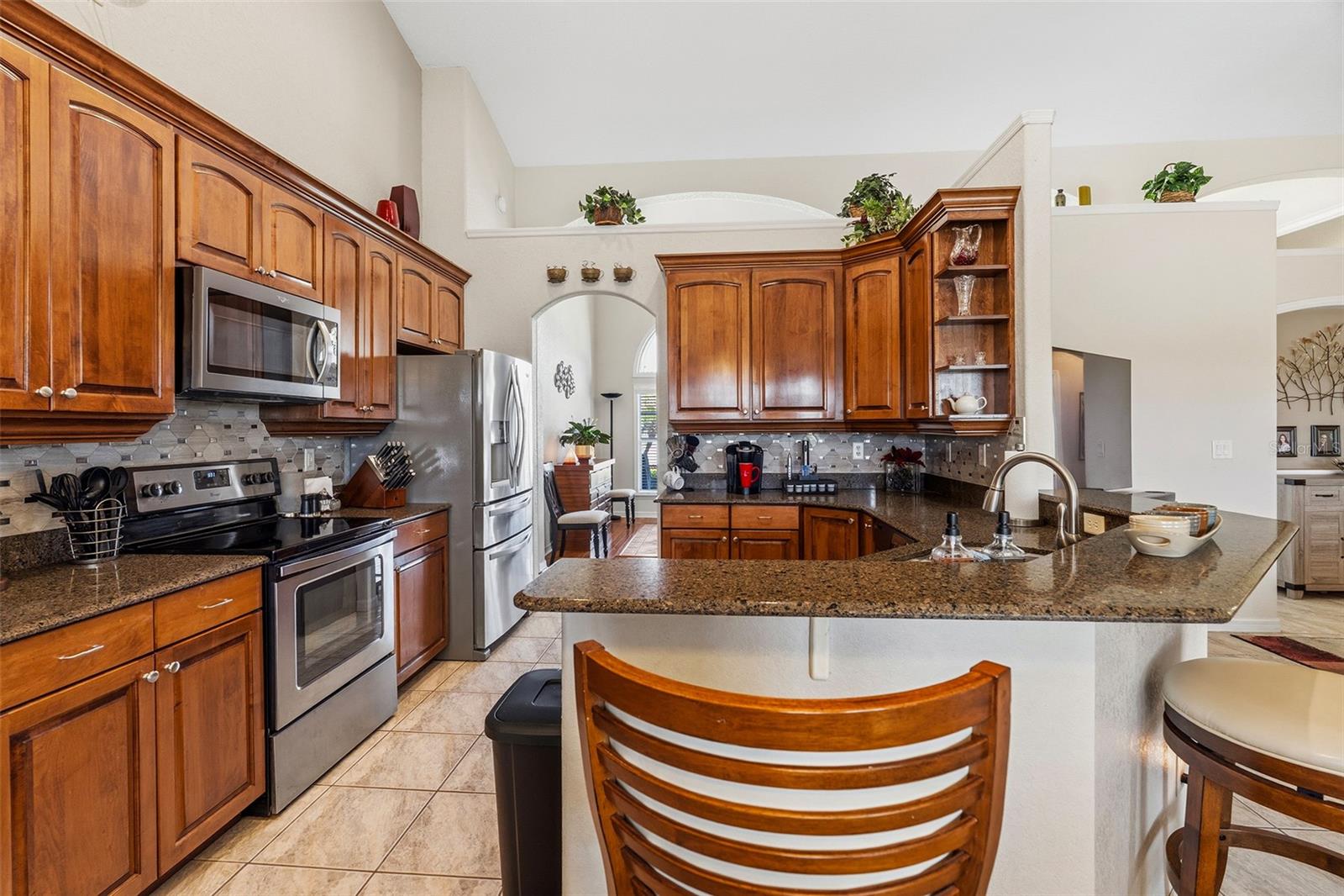 KEYSTONE POINTE PH 1 - Residential