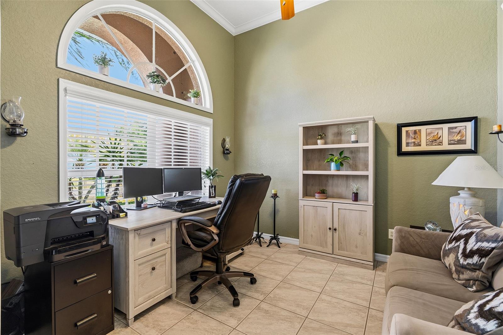 KEYSTONE POINTE PH 1 - Residential