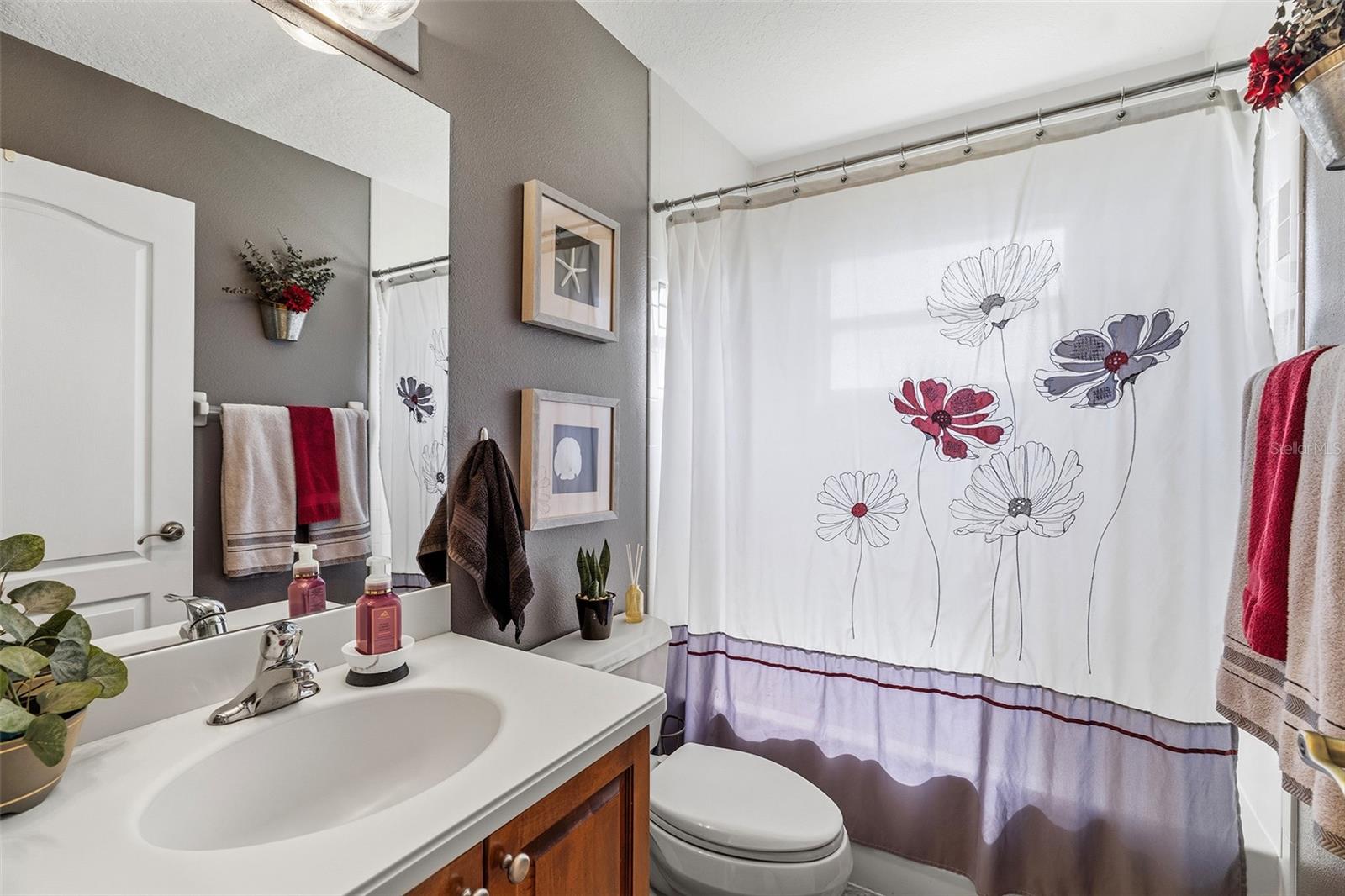 KEYSTONE POINTE PH 1 - Residential