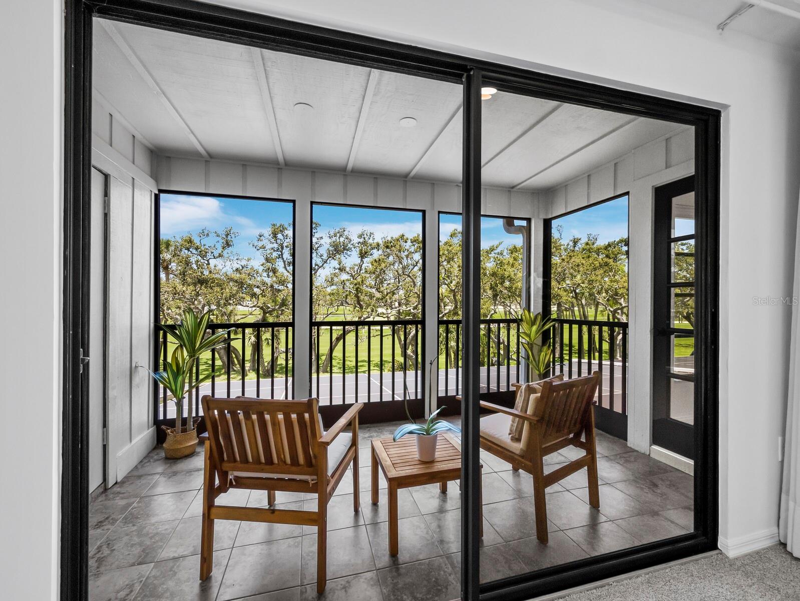 HARBOR OAKS PH I & II - Residential