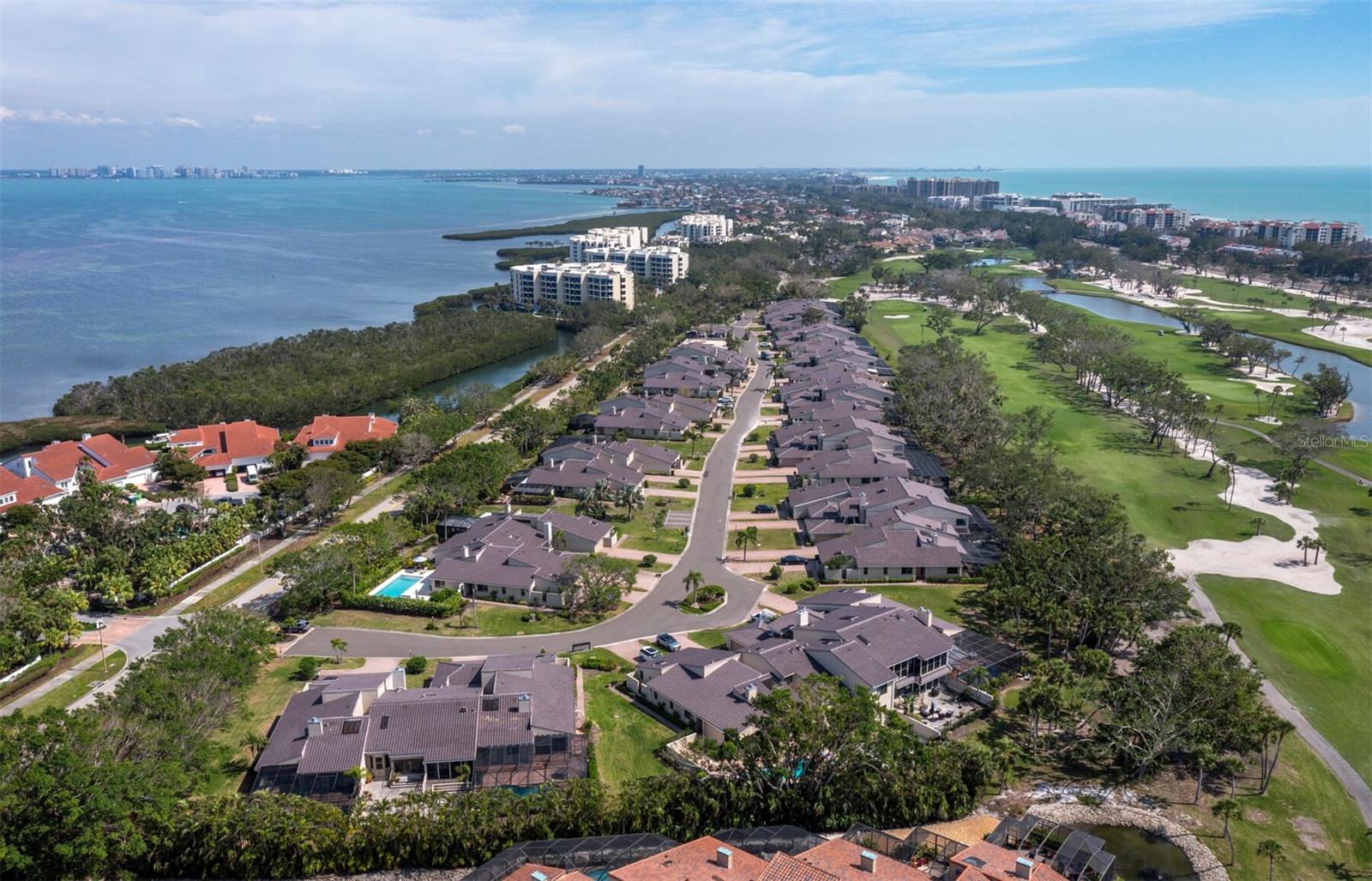 HARBOR OAKS PH I & II - Residential