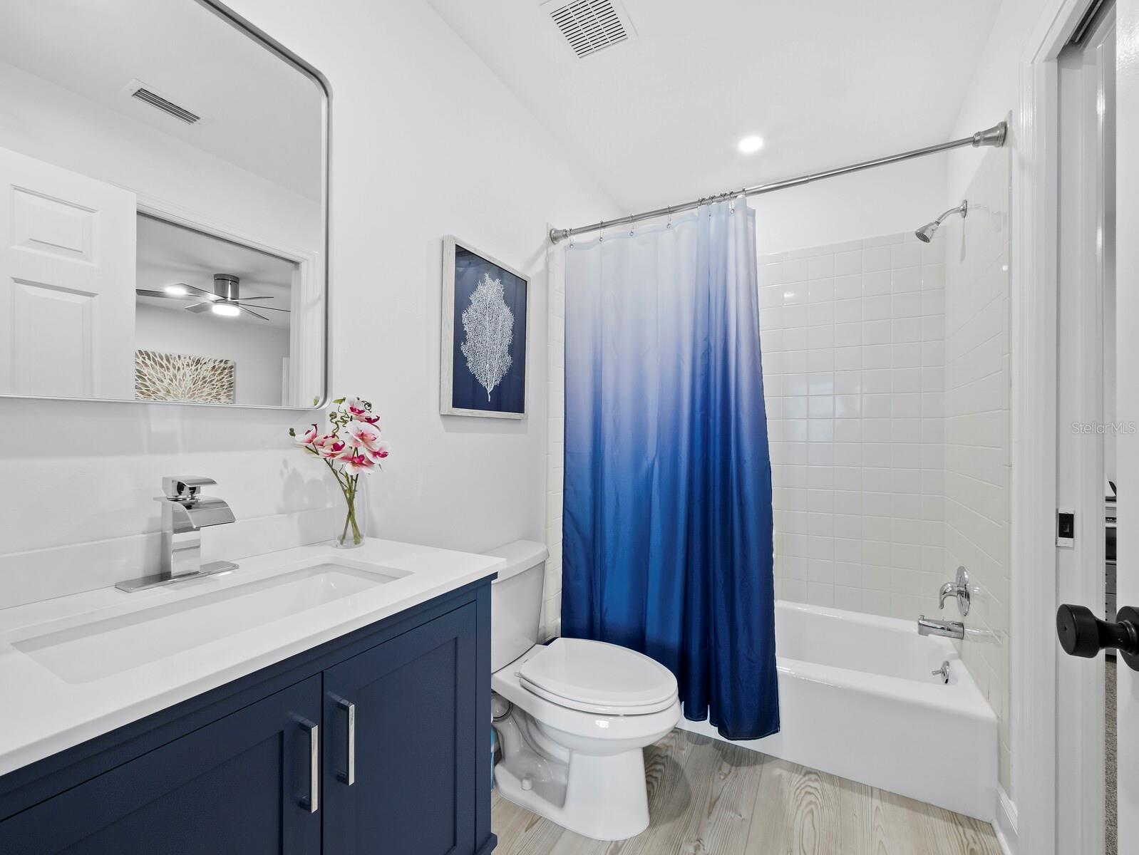 HARBOR OAKS PH I & II - Residential