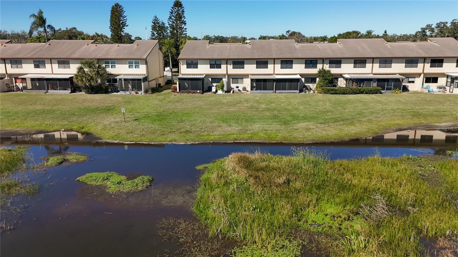 TOWNHOMES OF LAKE SEMINOLE - Residential