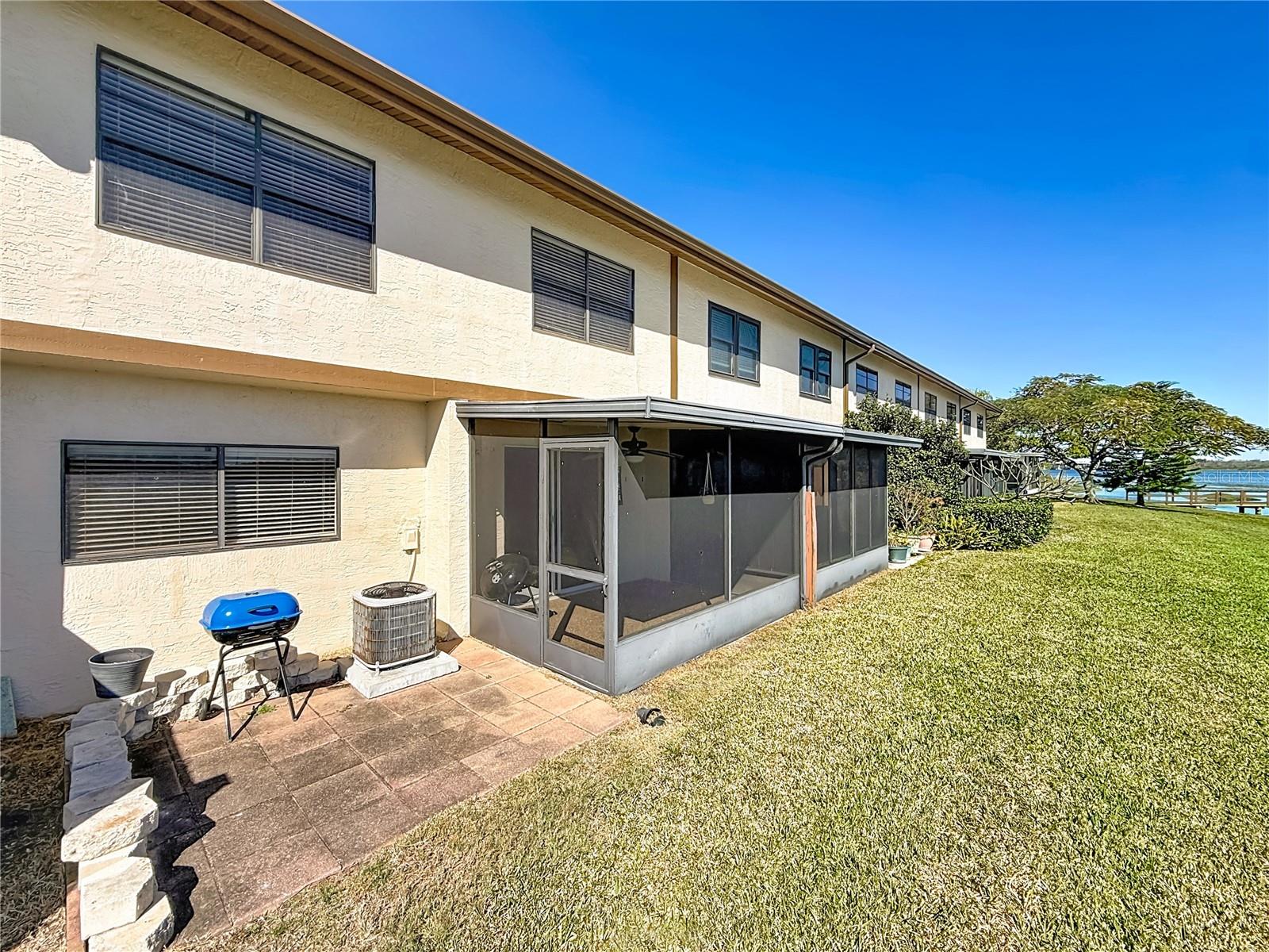 TOWNHOMES OF LAKE SEMINOLE - Residential