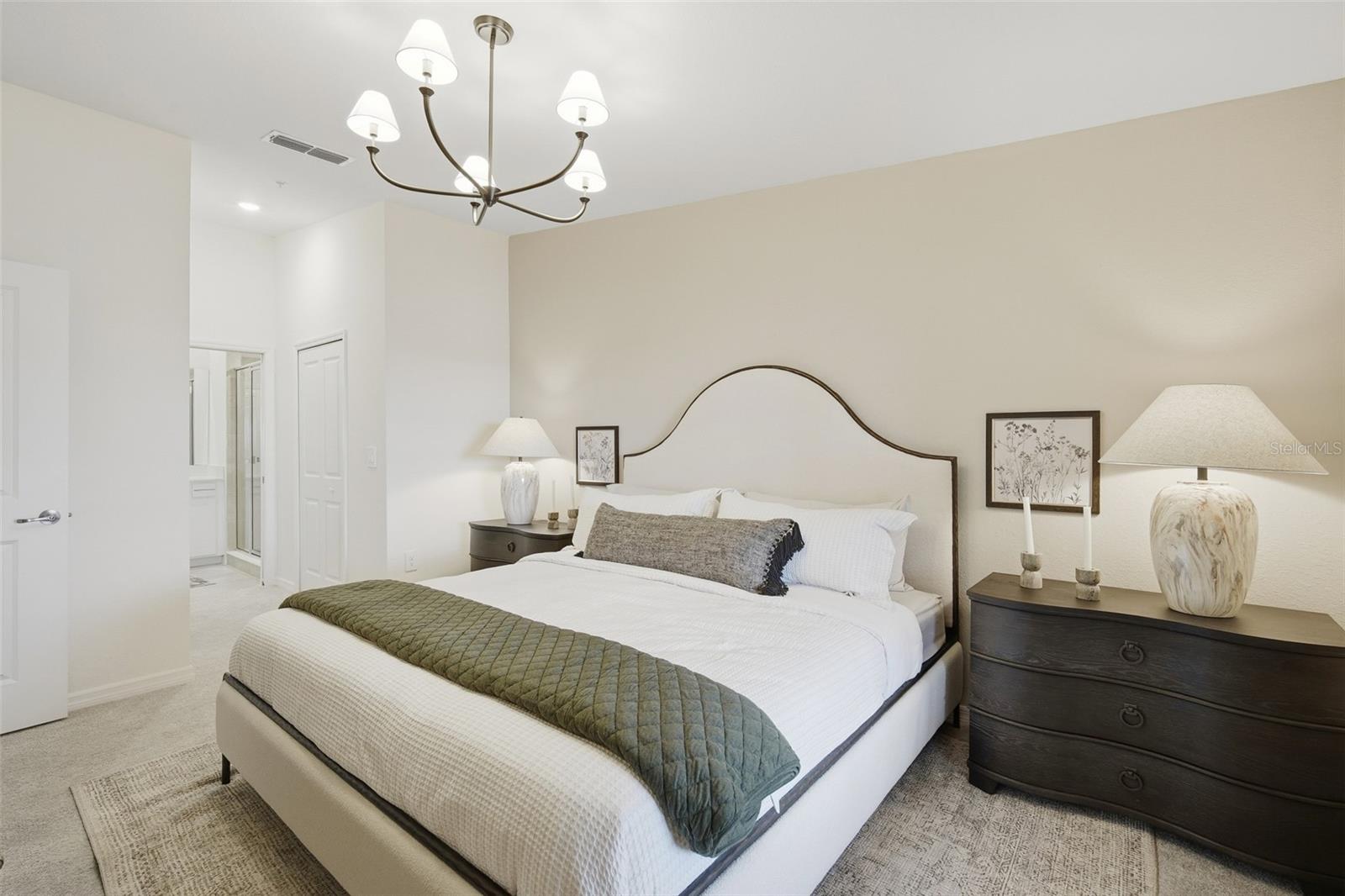 CALUSA COUNTRY CLUB - Residential