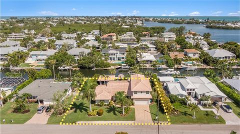 520 74TH STREET HOLMES BEACH FL 34217