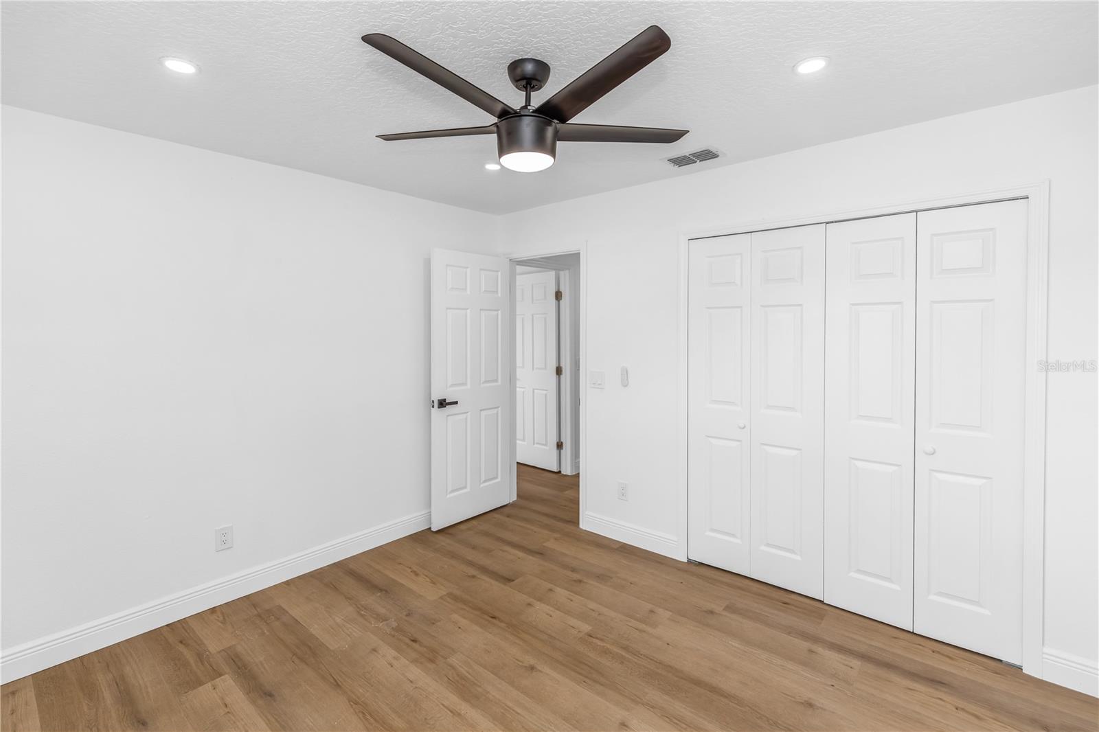 WEKIVA - Residential