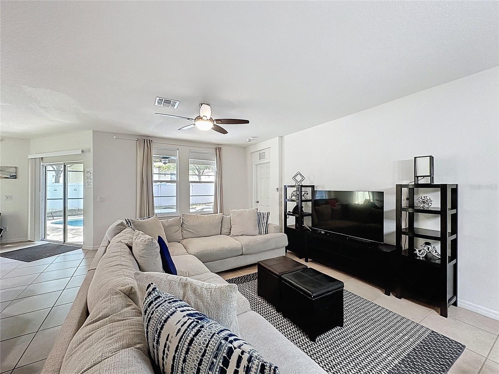 DALES/WEST HAVEN - Residential