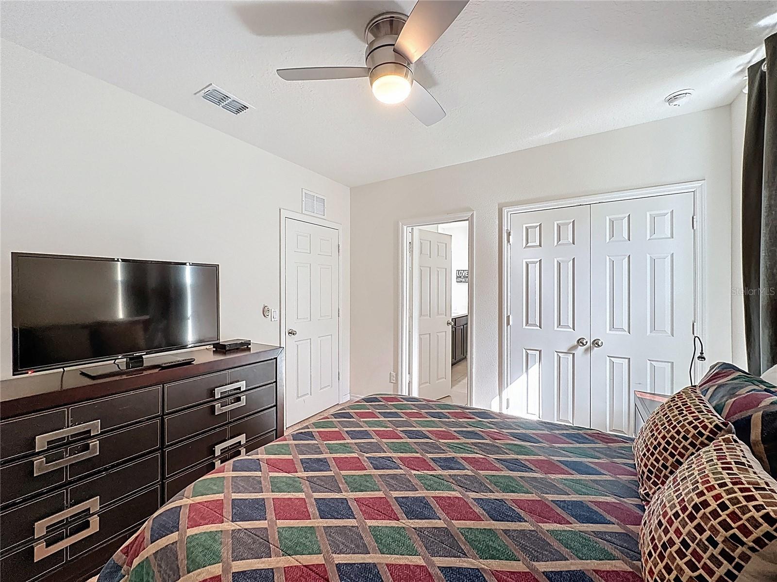 DALES/WEST HAVEN - Residential