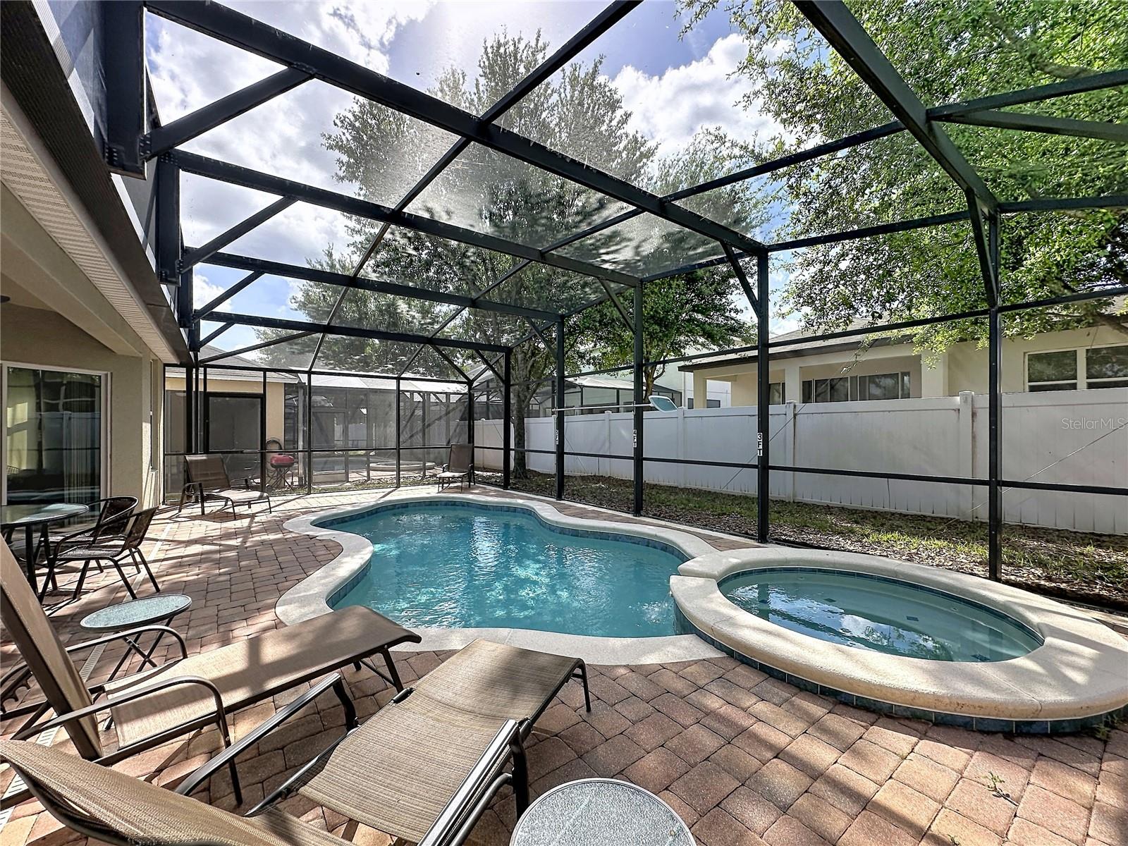 DALES/WEST HAVEN - Residential