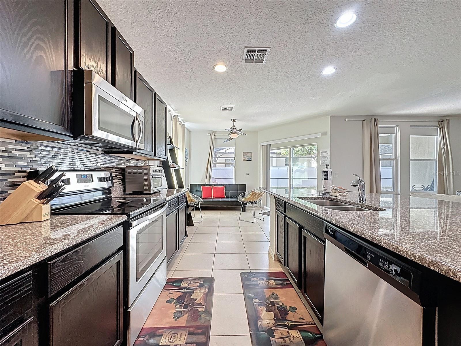 DALES/WEST HAVEN - Residential