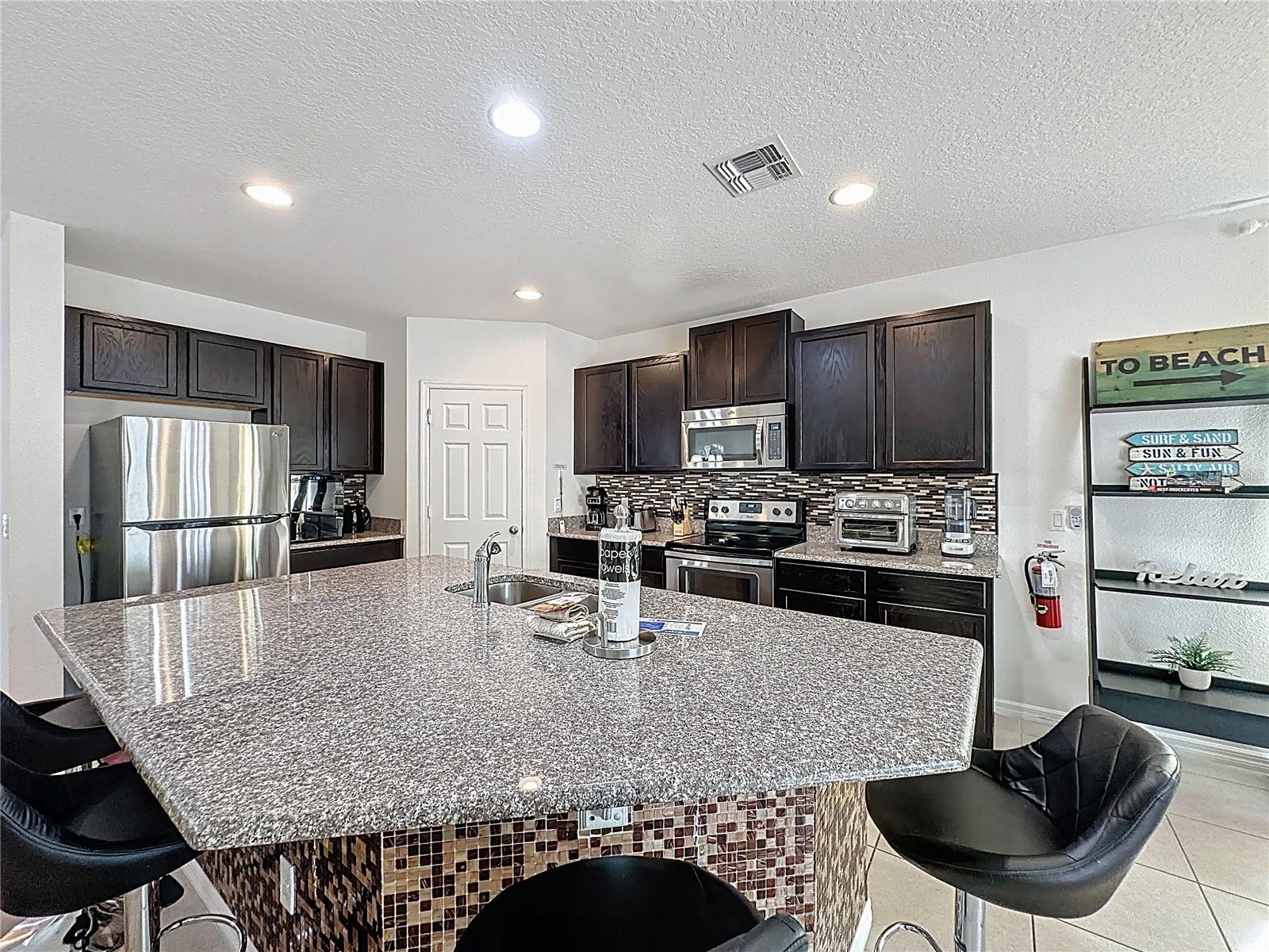 DALES/WEST HAVEN - Residential