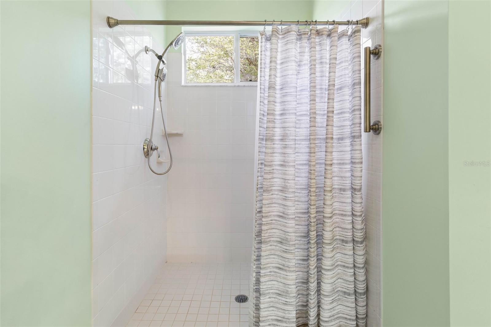 HALIFAX PLANTATION UNIT 02 SEC J - Residential