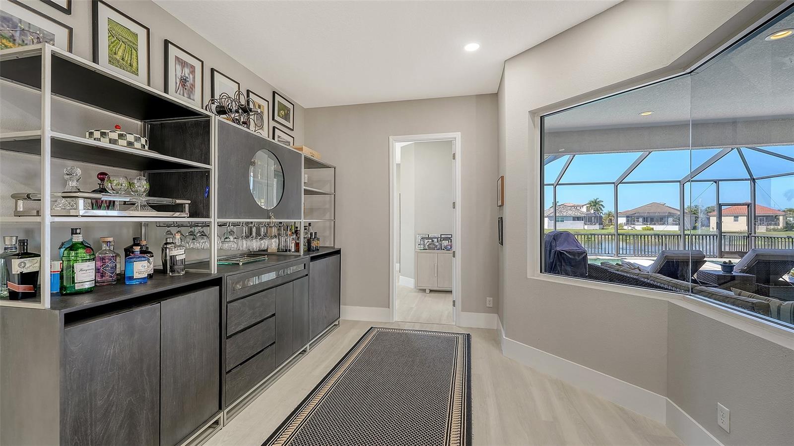 LEGENDS BAY - Residential