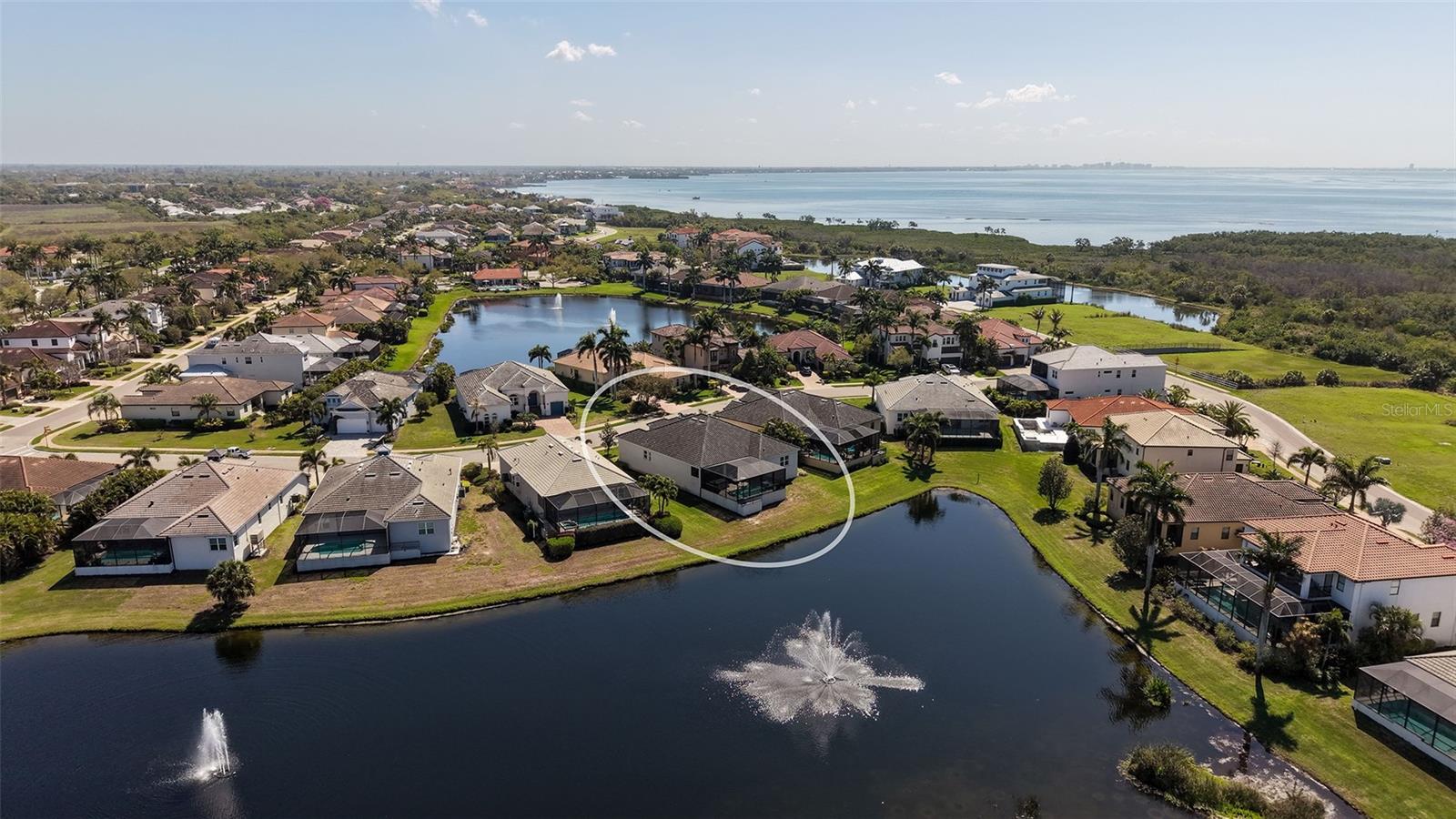 LEGENDS BAY - Residential