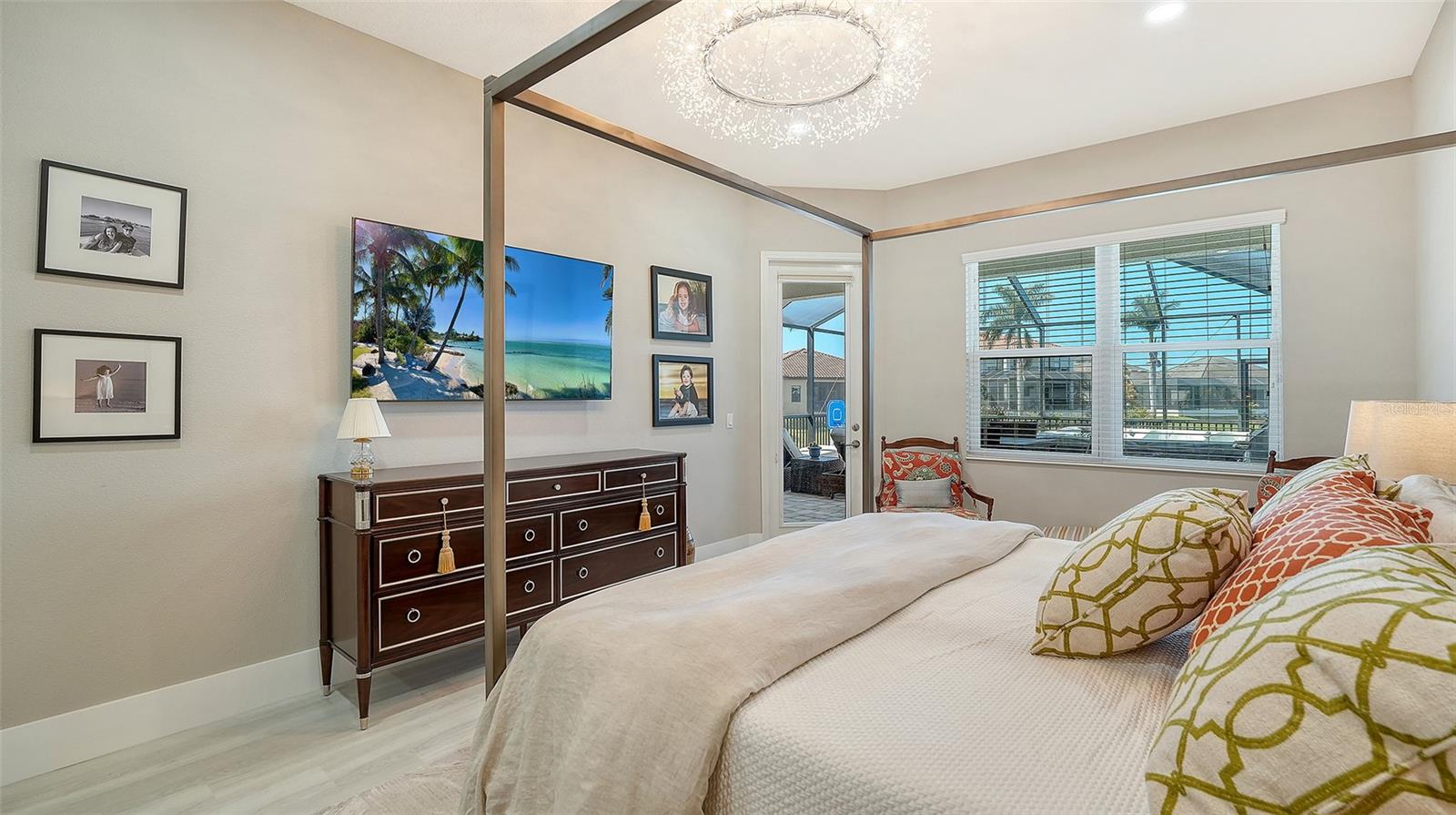 LEGENDS BAY - Residential