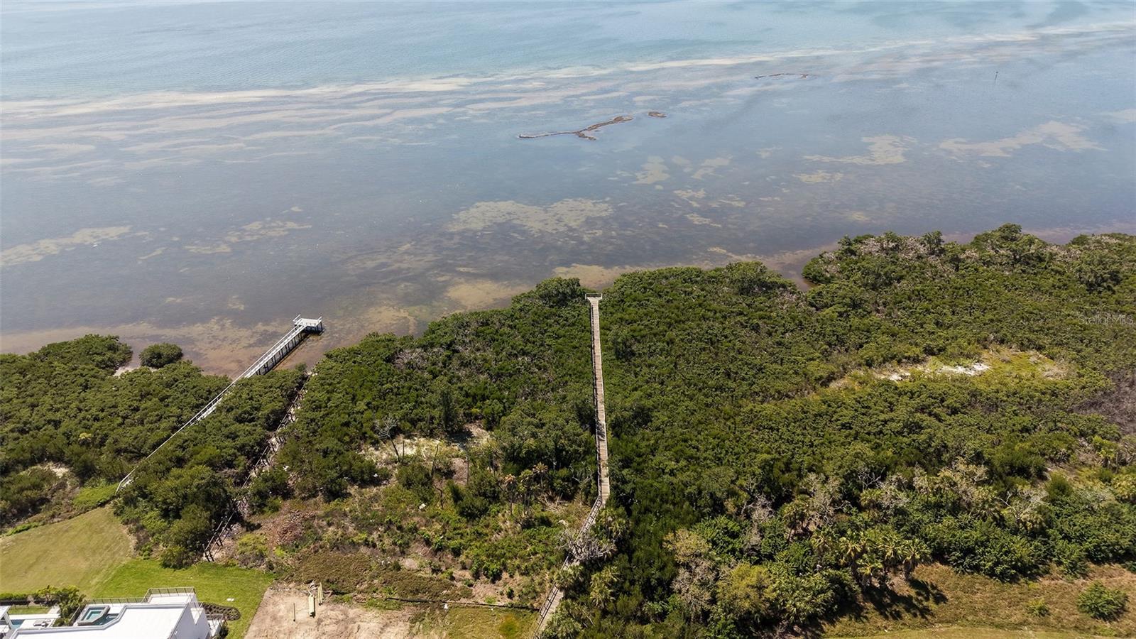 LEGENDS BAY - Residential