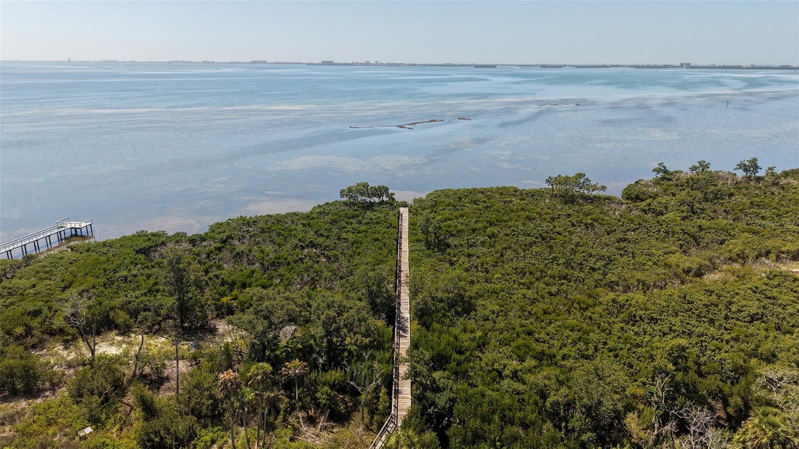 LEGENDS BAY - Residential