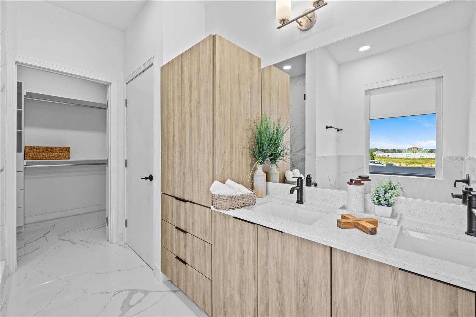 VILLA PASS ONX HOMES - Residential