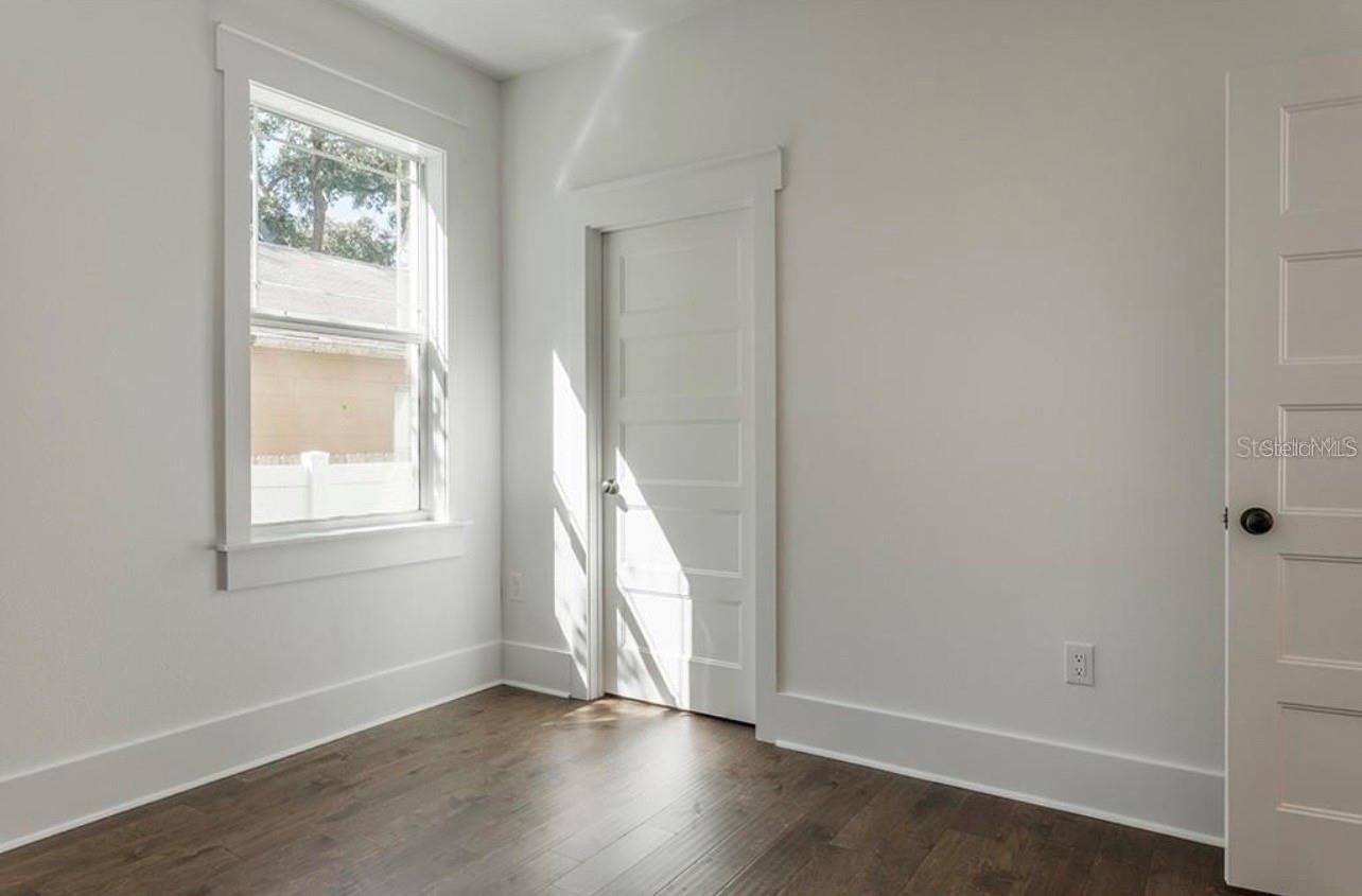 ARRAND HEIGHTS - Residential Lease