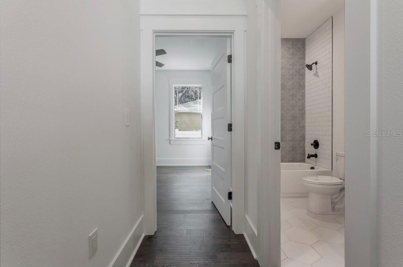 ARRAND HEIGHTS - Residential Lease