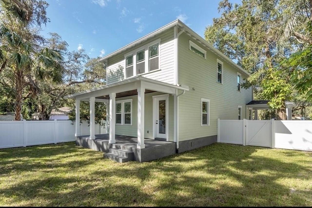 ARRAND HEIGHTS - Residential Lease