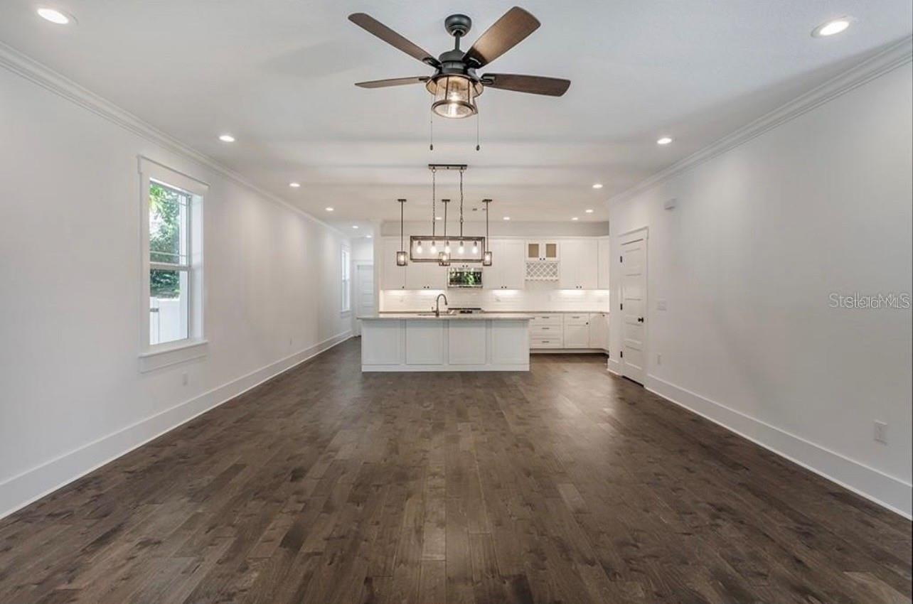 ARRAND HEIGHTS - Residential Lease