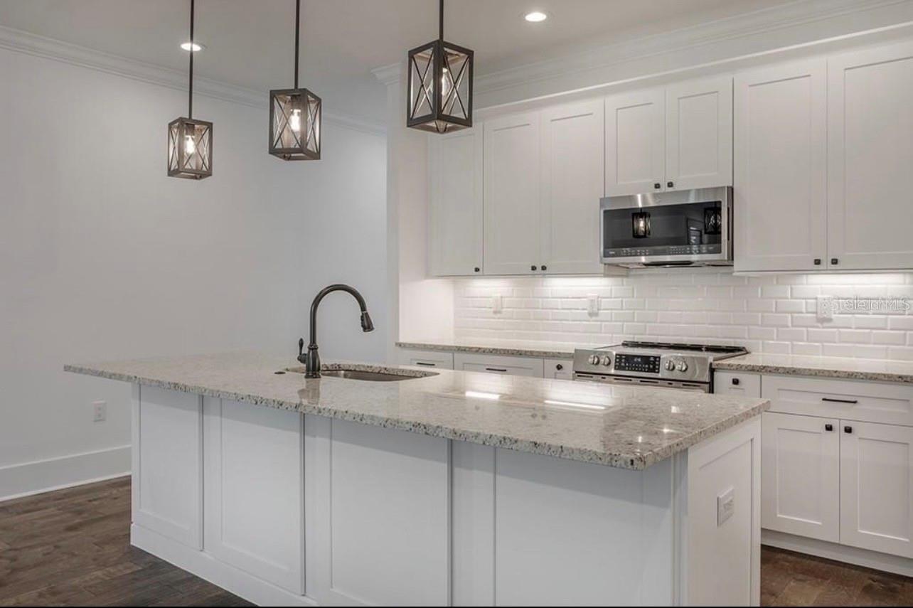 ARRAND HEIGHTS - Residential Lease