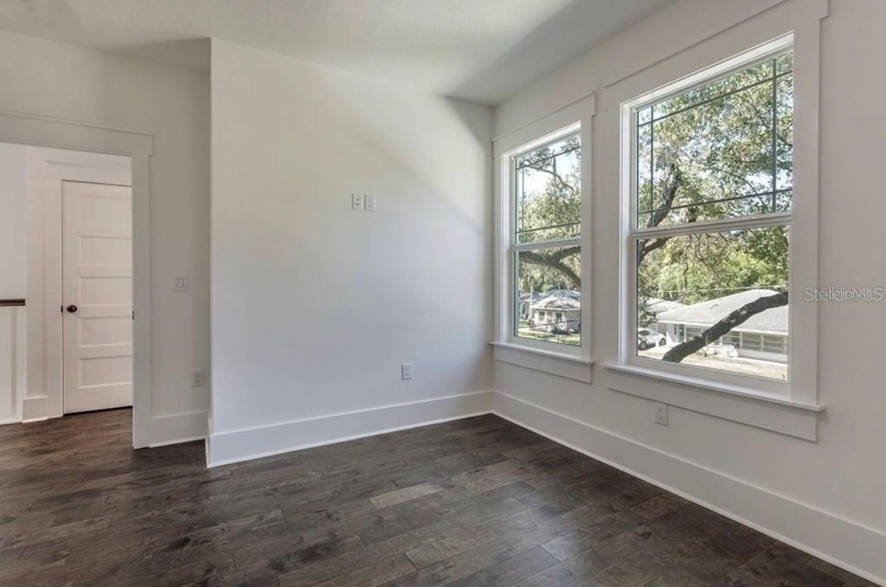 ARRAND HEIGHTS - Residential Lease