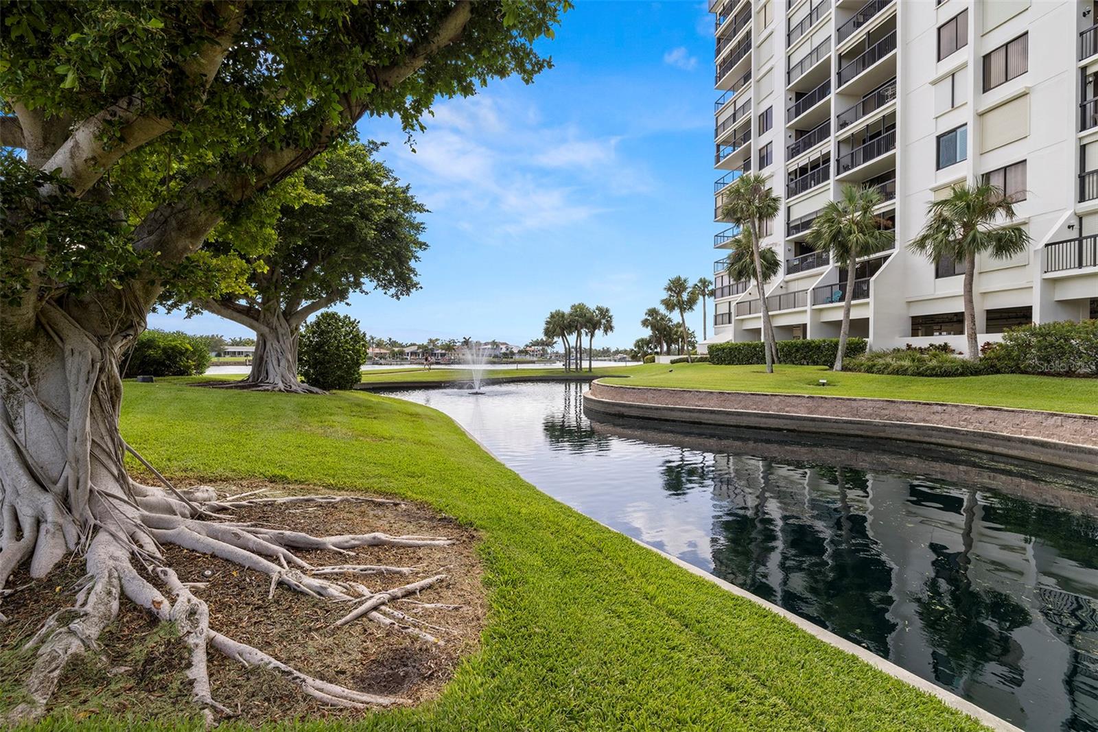 CONSTELLATION THE CONDO - Residential Lease