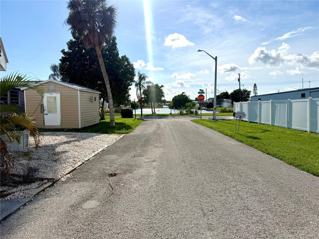 Photo of 118 51st Avenue Terrace W, Bradenton, FL 34207 (MLS # TB8539824)