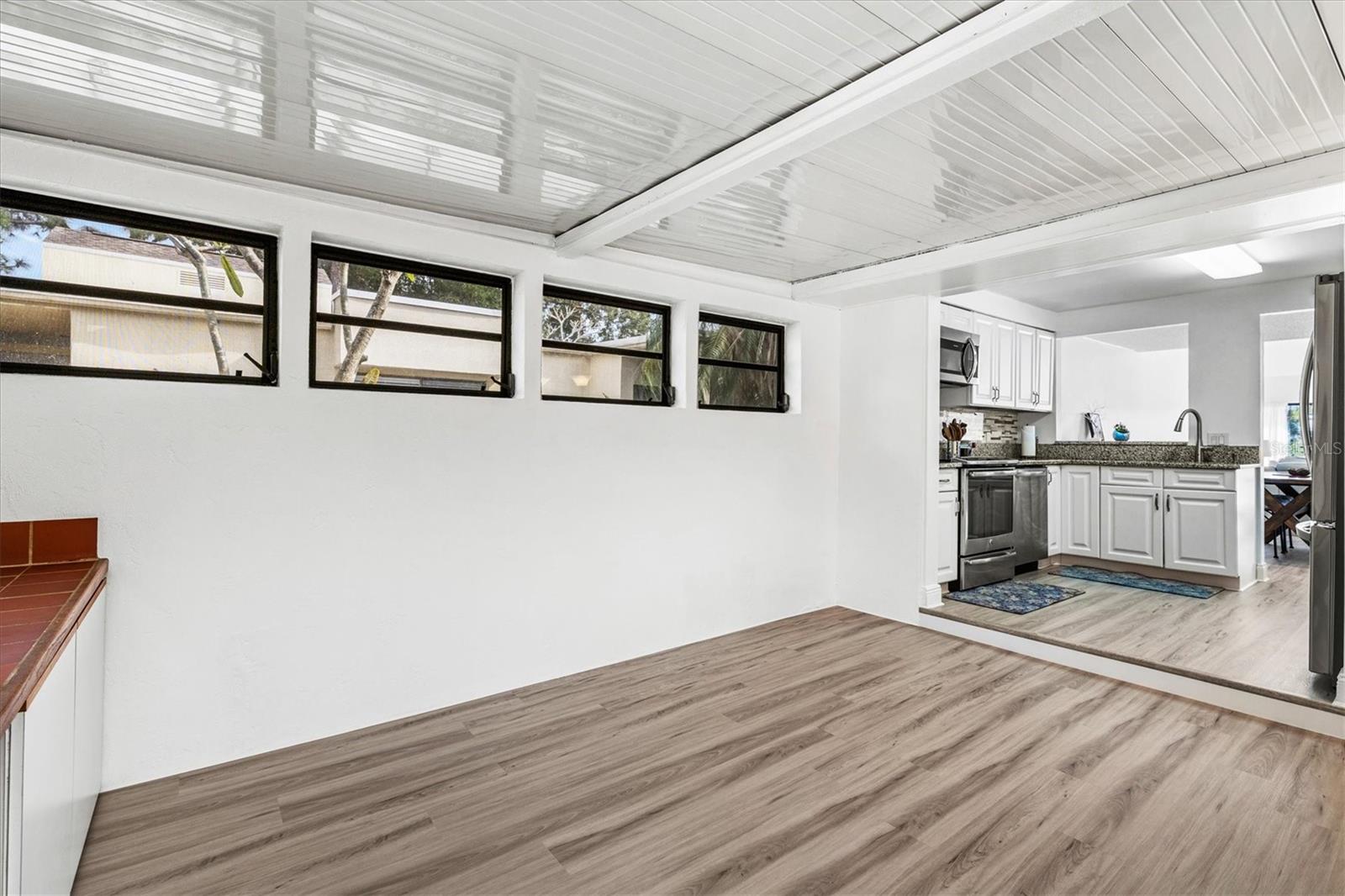 MEADOWLAKE II - Residential